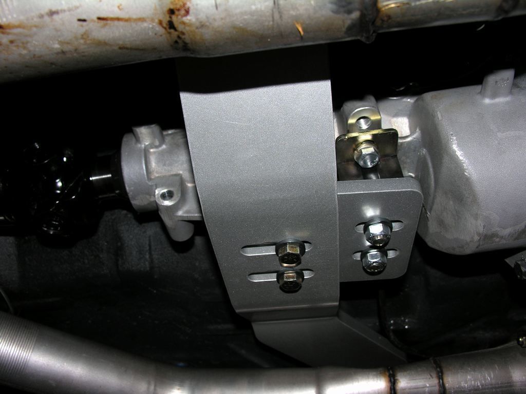 American Powertrain's New Universal Crossmember Team Camaro Tech